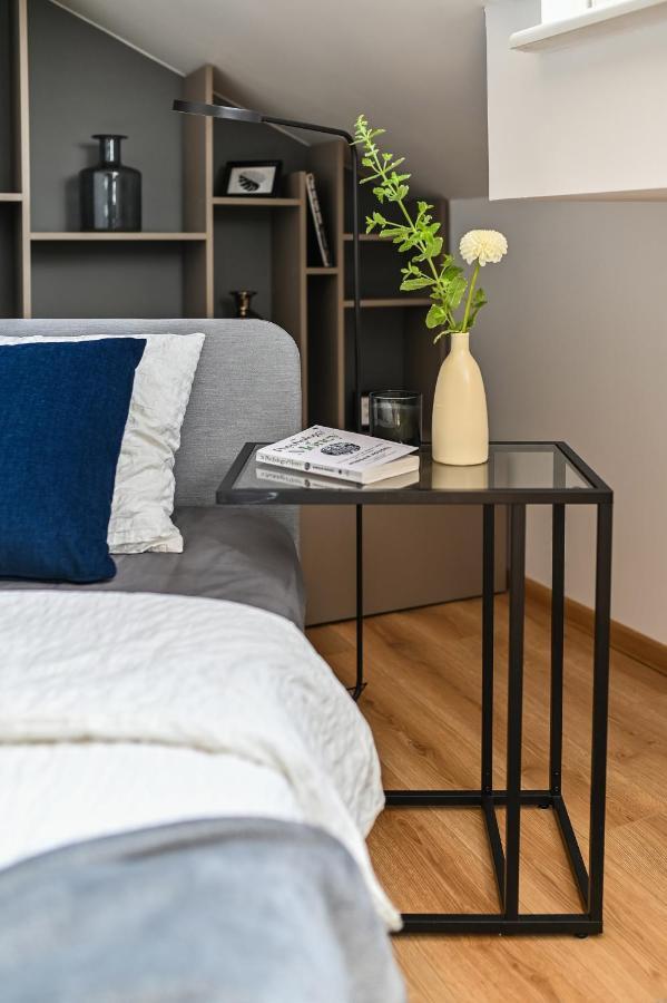 Bright&stylish, Self Check-in, Centrally Located Apartment