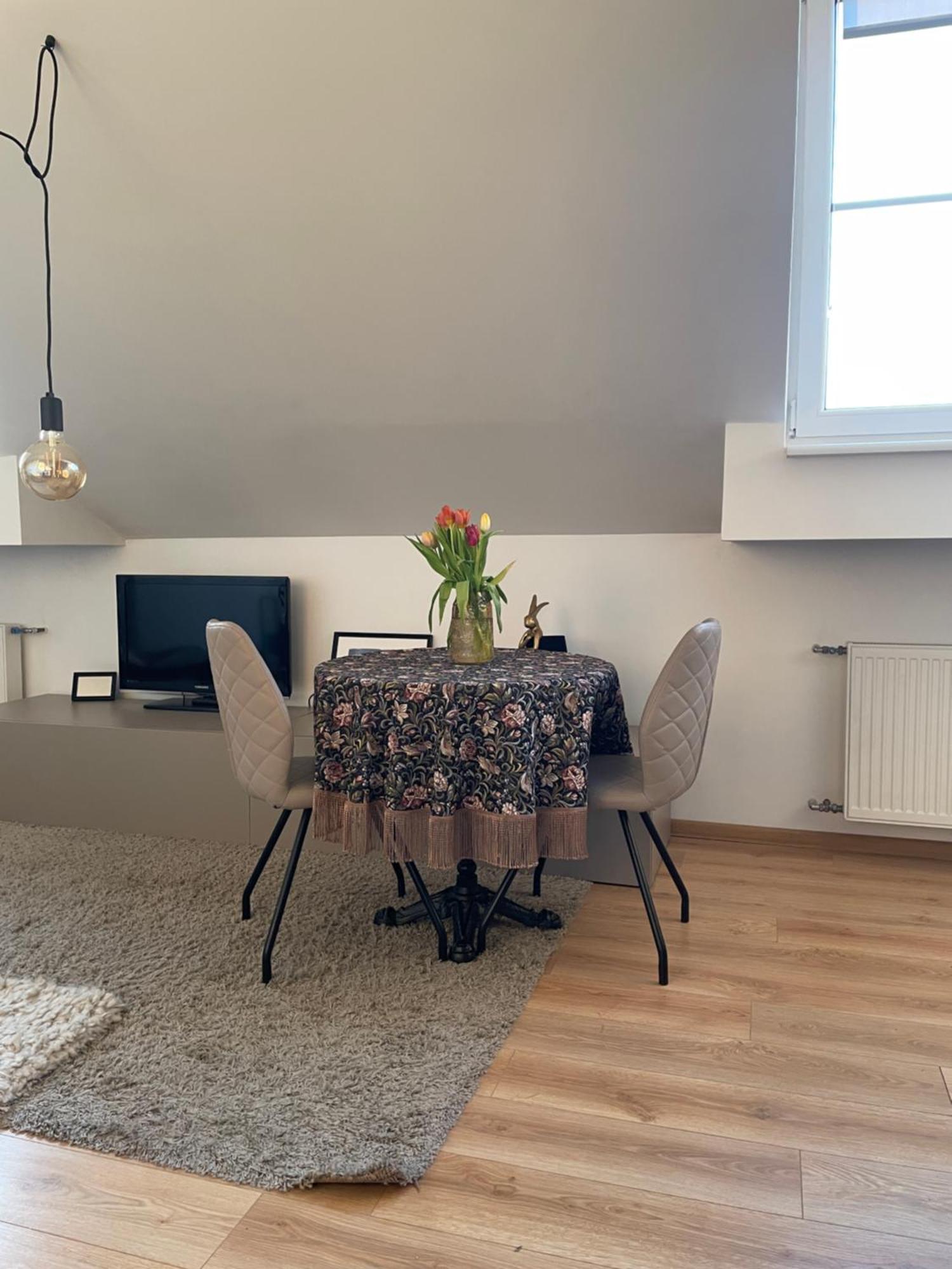 Apartment Bright&stylish, Self Check-in, Centrally Located *